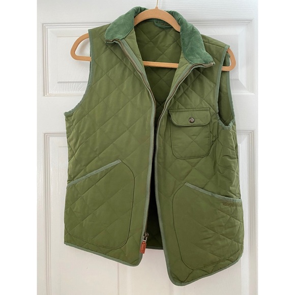 Vineyard Vines Jackets & Blazers - NWOT Vineyard Vines Vest